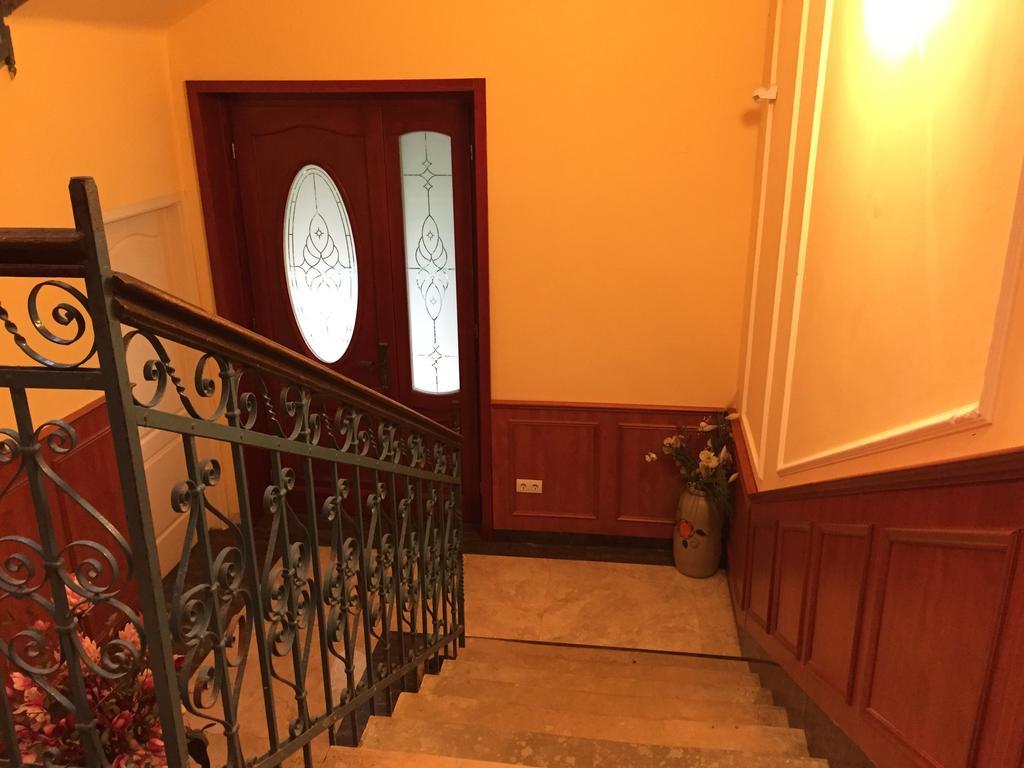 Marxim Apartments Budapeste Quarto foto